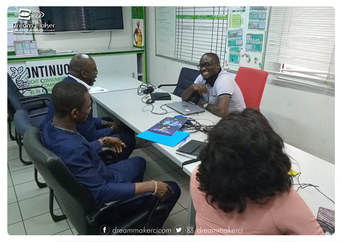 dreammakerci's tweet photo. Séance de travail entre @NescafeAfrica et @dreammakerci  pour un #partenariat qui se dessine à l'horizon 

#nescafegetstarted https://t.co/BAI01yGbbA