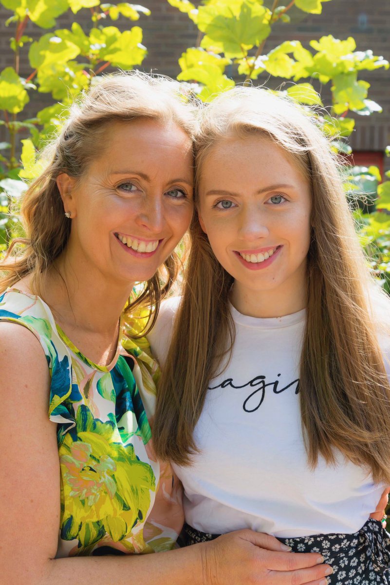 stcatherines247's tweet image. Portadown girl Cara Hegarty, a pupil of Saint Catherine’s College Armagh, is off to study Medicine at QUB. Cara is pictured with her mother, Mrs Deirdre Hegarty, who teaches Home Economics in the school.
