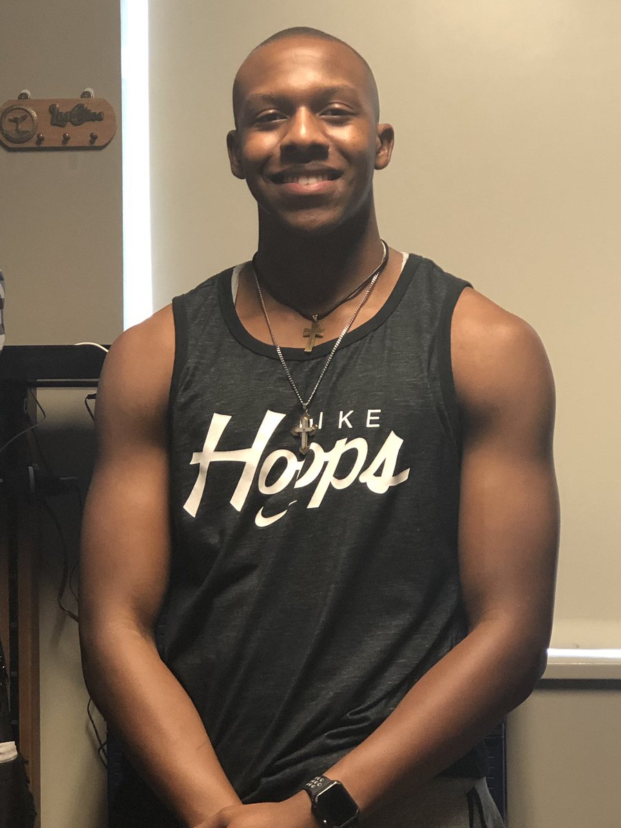 jdjohnson093's tweet photo. College Move-In Day Sophomore year!
#cbcmustangs π
Proud Momma! https://t.co/02JN5n66kV
