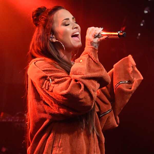 HAPPY BDAY! Confira os motivos para Demi Lovato voltar aos palcos! ASSISTA -->  