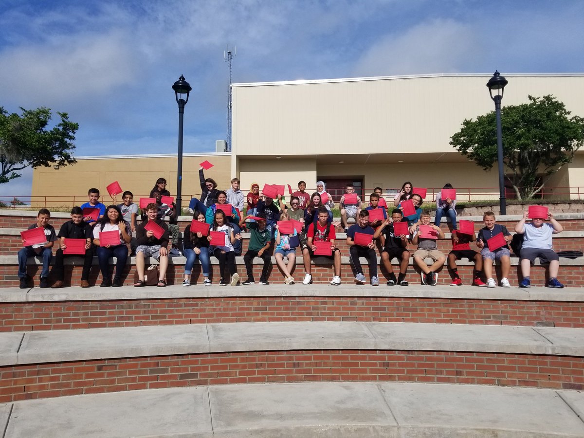 TellezPMS's tweet photo. Today and every day this week we will recognize and celebrate our student pirates that made FSA Learning Gains! We had 339 students who made FSA learning Gains we are so proud of each and everyone of them. Keep up the good work Pirates! @MiddlePasco https://t.co/LSzuFBEmvu