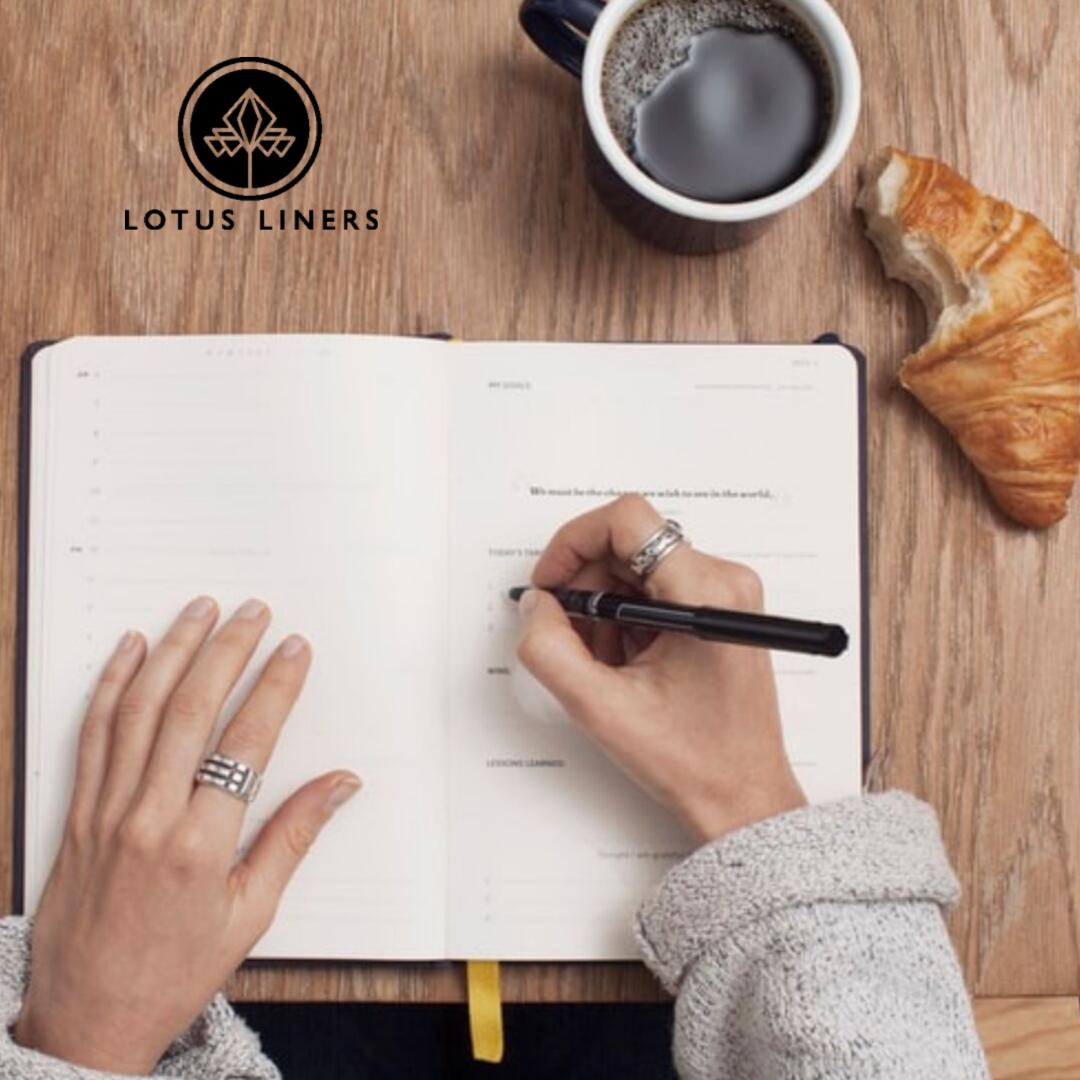 Lotus Liners tweet media