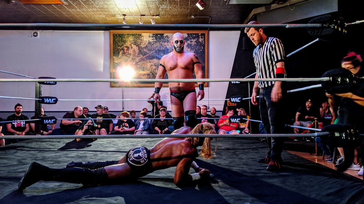 Producer_Rob's tweet photo. @TheBlackSheepDT stalking his prey, @DashingChrisBey during their Number One Contender's match... @WithoutACauseWA #ItsGettingWAC https://t.co/PZqSBHg2aA
