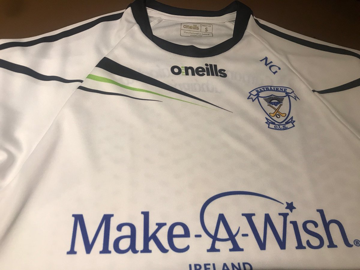 Great idea by ⁦<a href="/RaharneyHurling/">RaharneyHurlingClub</a>⁩ , A little fundraiser for such a great cause, and a great charity like Make A Wish foundation. 🌟💙