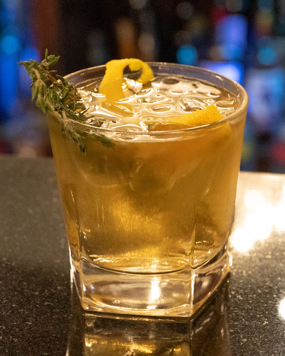 LePavillon's tweet photo. Visit our bar and lounge, Cachette 1907, for drinks and appetizers in a warm, casual setting.
.
.
.
.
.
#neworleans #nola #visitnola #uniquelynola #showmeyournola #followyournola #alwaysneworleans #OnlyLouisiana #onetimeinnola #MySouthernLiving #downtownnola https://t.co/IQWgpXBkLB