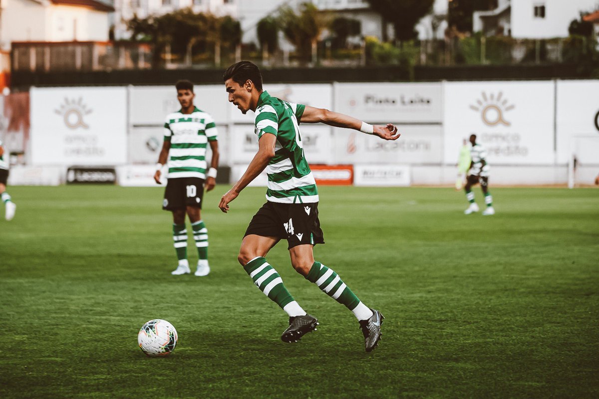 joaosilva44_'s tweet photo. Que grande jogo de toda a equipa que resultou numa grande vitória fora de casa. Seguimos, sempre com o mesmo foco 💪🏼💚 #JS44 https://t.co/ErOBXVcQED