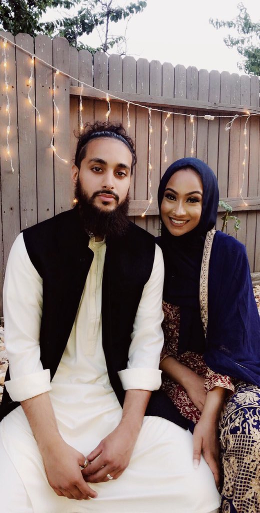_humaasiyaa_'s tweet photo. I can’t believe we’ve been married for a month 😭 best month of my life alhamdulilah!! (Despite all your snoring) ❤️😘 #mashallah https://t.co/SlhvBRce9m