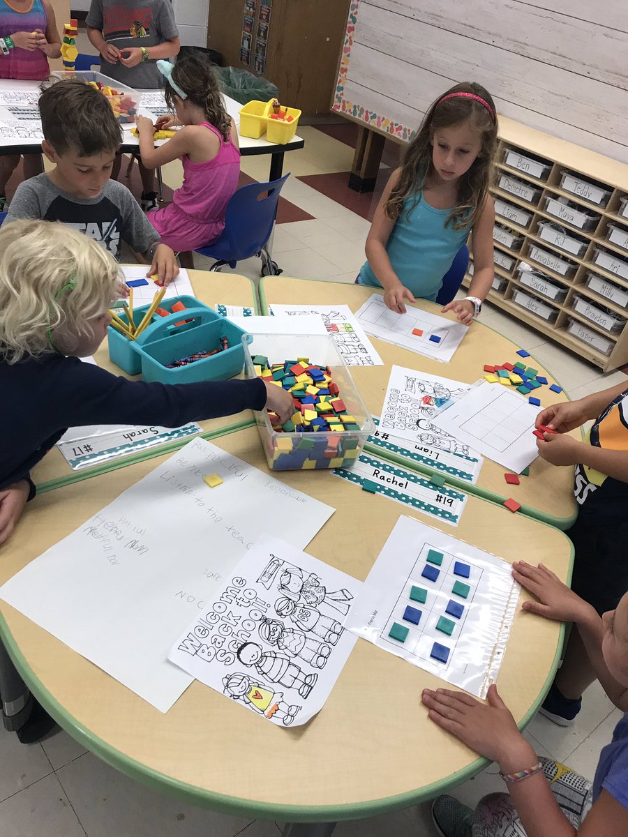 MsSaulsFirsties's tweet photo. We had so much fun exploring our different math tools to help our learning grow throughout the year! #sp109 #engage109 https://t.co/LvdwUMToV9
