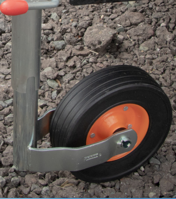 Kartt9's tweet photo. @caravanshortsuk provided a comprehensive review of the Ultimate Caravan Jockey Wheel on different surfaces π₯ #caravanorange passed the test! @caravanshorts #caravan #caravanjockeywheel #caravanning #kartt #candmclub @primaleisure
Watch The Video ππ https://t.co/eBeq0LNUwk https://t.co/kaBCwtd6WT