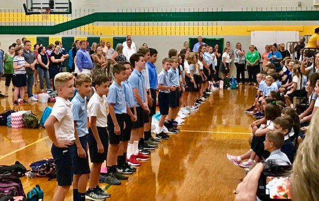 Juliefs77's tweet photo. It was a great first day of school at St. Catherine of Siena! Looking forward to a great year ahead! #StCatherineColts https://t.co/L09JISgvjb
