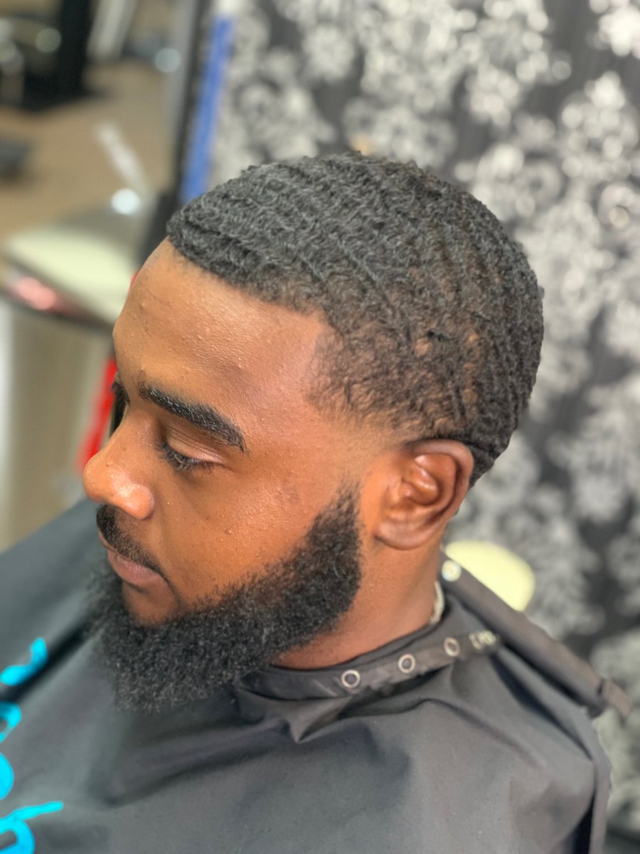CutsMtx's tweet photo. 🏁Fresh taper‼️on @lilrom_1 from @WileyCollege @WileyEvents @NAACPWiley @WileyAthletics @Wiley_SGA , come now to get faded up by a professional 💈barber https://t.co/9piN4g3euQ