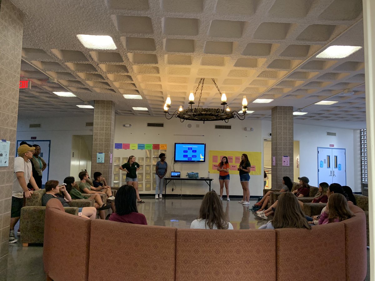 Our lovely RHA presentation at Sterry was GREAT 🥳🥳 hope all of yall join Hall Council!