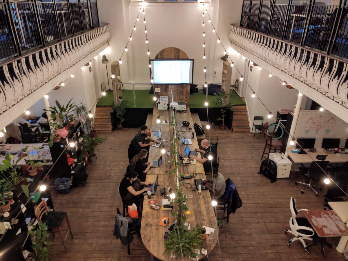 OpenTechCamp's tweet image. Beginners coding their first landing page tonight at our #coding #bootcamp in #London @Launch22uk . Check our next coding workshops bit.ly/codingworkshops