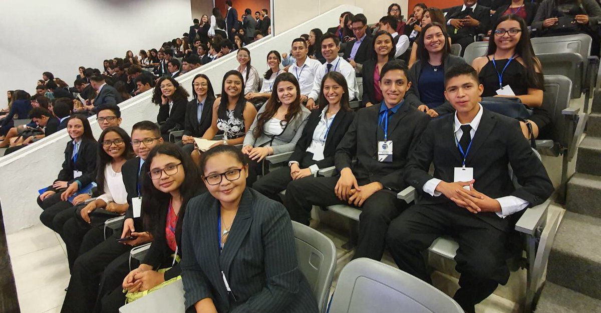 🙌🏻Listos para participar en MUN <a href="/esenelsalvador/">ESEN</a> 🇸🇻2019 #somosupérate