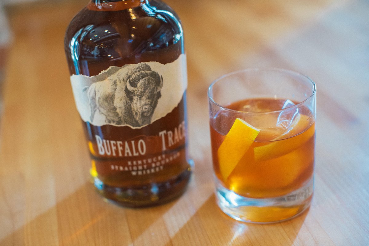 BuffaloTrace's tweet photo. Cheers to the #OldFashioned cocktail. Do you stick with the classic or make it your own way? Tell us your secrets, we're all friends here. https://t.co/f1YlHumxFi