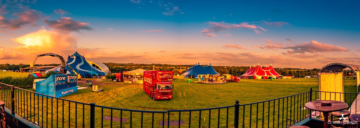 Creamfields's tweet photo. #CreamfieldsWeek โ๏ธโ#Creamfields2019 https://t.co/uwMIv6Vh6K