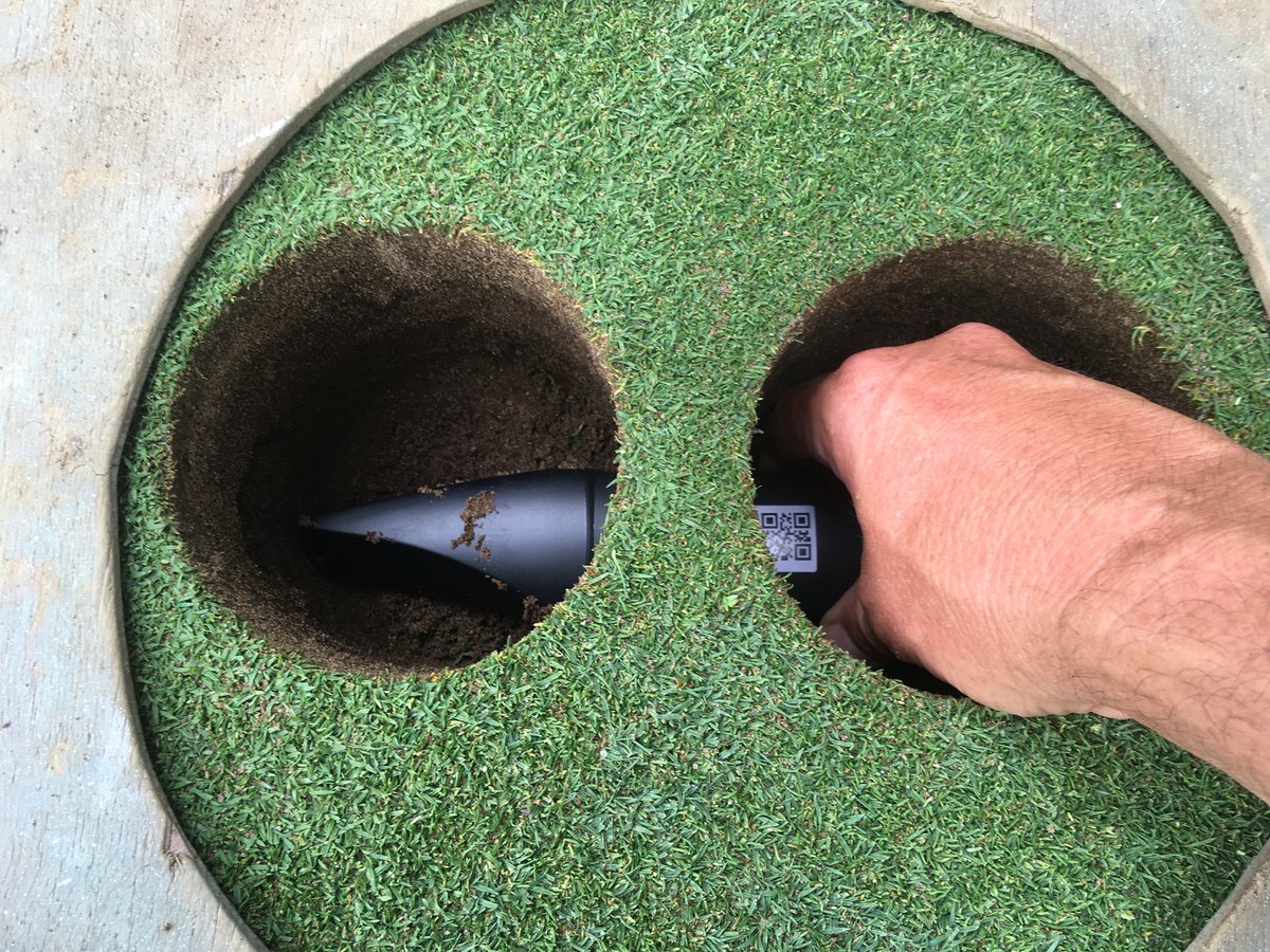 GriffithsJayson's tweet image. “Data mining” with @spiio_official ...thanks to @VBIrrigation for helping with this trial run...our California Twitter turf colleague @DLatshawTurf has installed many...California seems to be a leader in soil data measurement &amp;amp; water conservation