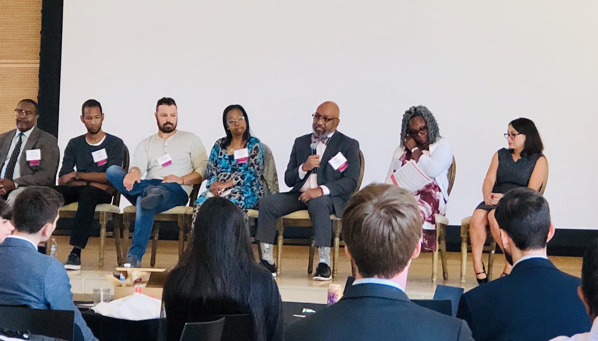 allisonjaure's tweet photo. .@PGee51 ”please consider the humanistic aspect of technology & innovation” #Ideas2019 #ideassymposium @XPOTASN @rajmehrotra1122 @MelissaW_ASN @rajmehrotra1122 @tmgee13 @nicholejeff @knightra @KidneyPatients @nwkidney @Center4Dialysis @ASNAdvocacy @gratefull080504 @US_FDA https://t.co/Axk3lO4TCm
