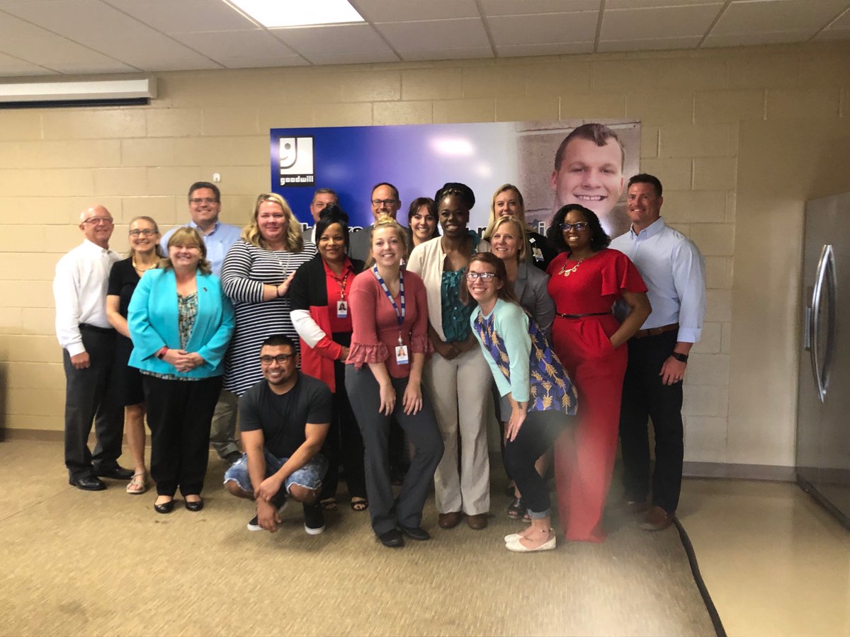 BetsyKDelgado's tweet photo. Huge huge thank you to staff, students, and graduates at The Excel Center Clarksville for sharing their stories with our legislators. You are incredible people and I am soo humbled to get to work with you ⁦@BetsyKDelgado⁩ ⁦@TheExcelCenter⁩ @Goodwillindy#Thankyou https://t.co/jJJJ4MJ63r