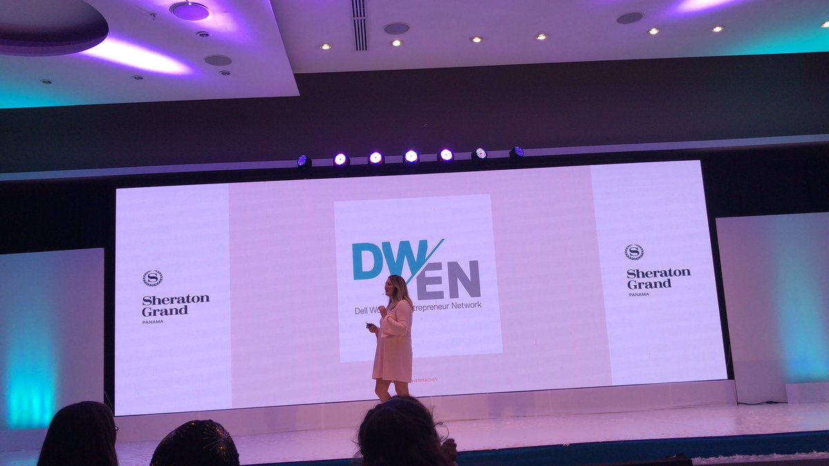SheylaPotes's tweet photo. #BOOTCAMPVV19 ahora con la ultima presentacion del dia🙌🏽 https://t.co/qzRL48jGvc