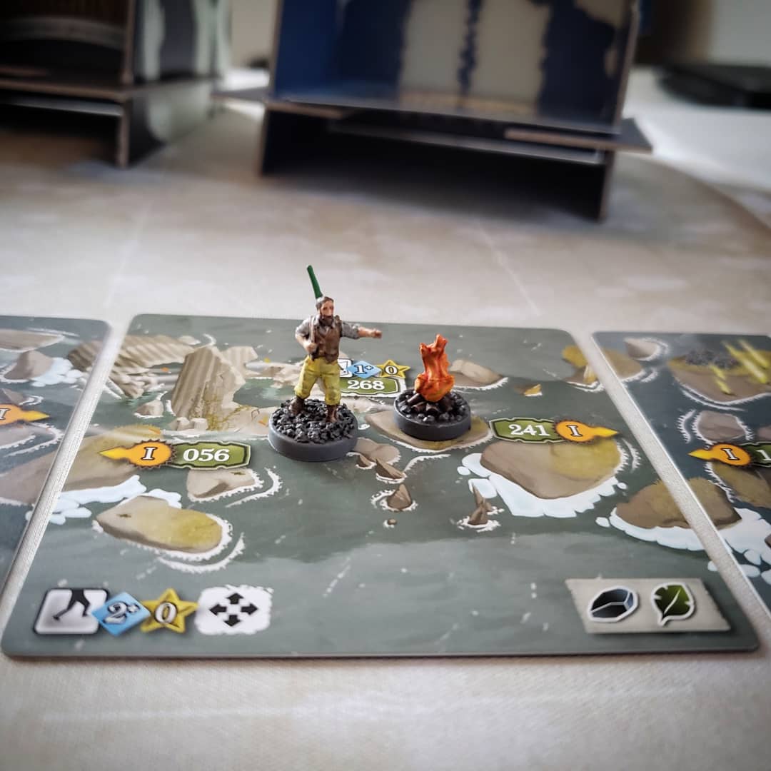 DystopiaMatt's tweet photo. The barge from the What goes up, must come down expansion to #the7thcontinent. It's ready to do some barging. #tabletop #boardgames #seriouspulp https://t.co/RsDdVQGlPz