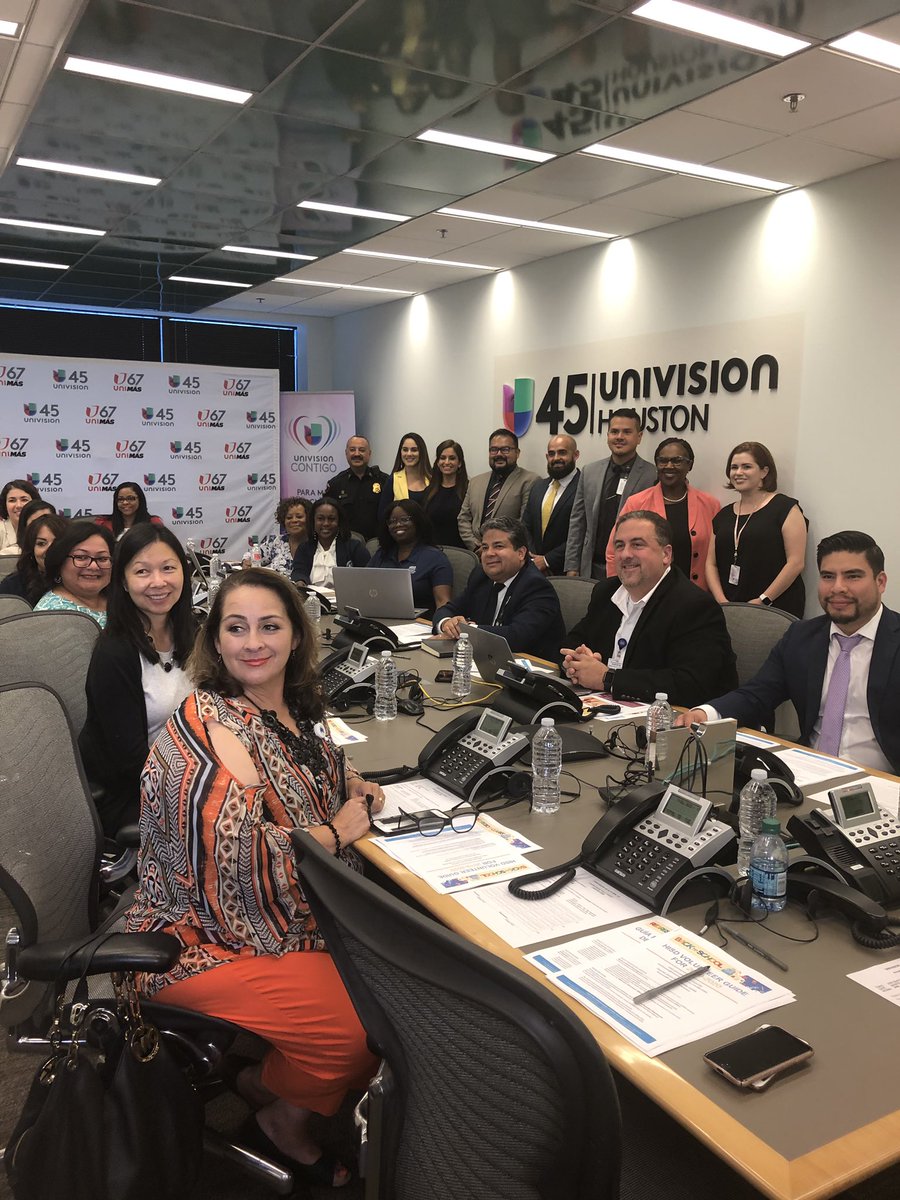 HoustonISD's tweet photo. Our back-to-school phone bank with @abc13houston and @noticiashouton is live. HISD Volunteers are on hand helping us on the phone lines with your questions about, start times, school meals and more! Call us at 1-855-841-4545. https://t.co/qo6hXjzRuL