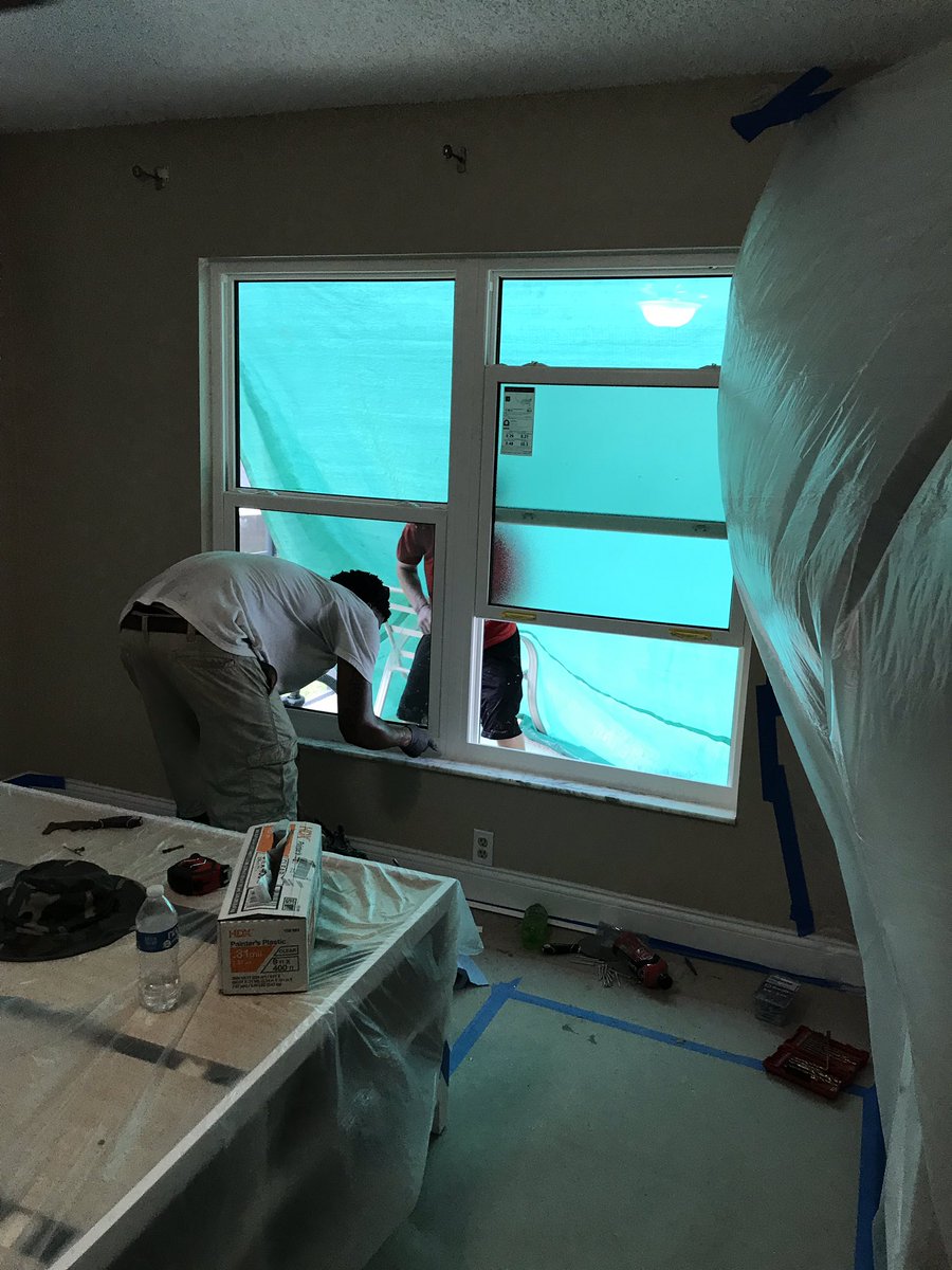 thdphillips's tweet photo. Coming together on getting the longest open job in HDE Tampa. #completed. @TackettTHD @thdphillips @doctorJAY_thd https://t.co/HKjQD7aDQ3