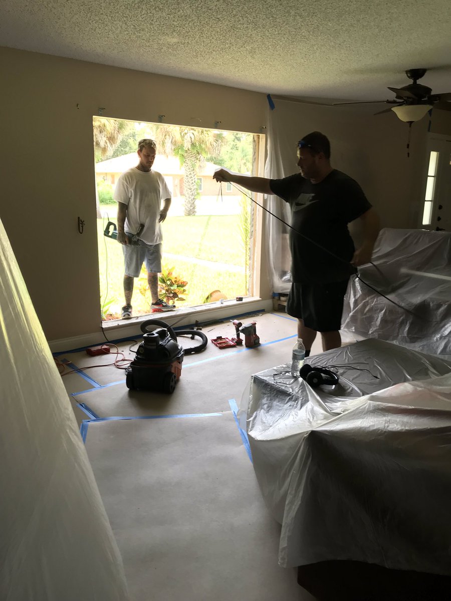 thdphillips's tweet photo. Coming together on getting the longest open job in HDE Tampa. #completed. @TackettTHD @thdphillips @doctorJAY_thd https://t.co/HKjQD7aDQ3