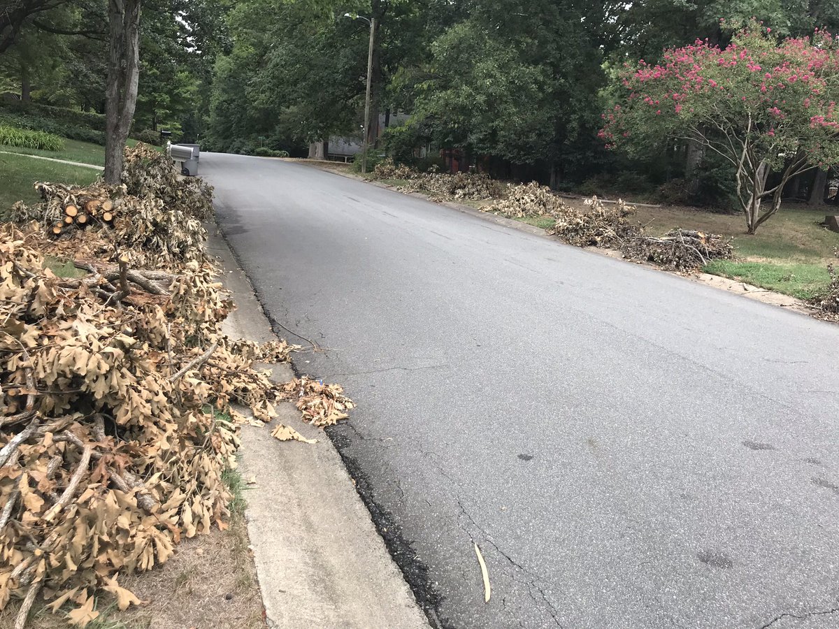 dcauble's tweet image. Hey @MeckCounty!  What does it take to get to get solid / yard waste picked up?  Two weeks (and two phone calls) and counting...  Need service not attitude