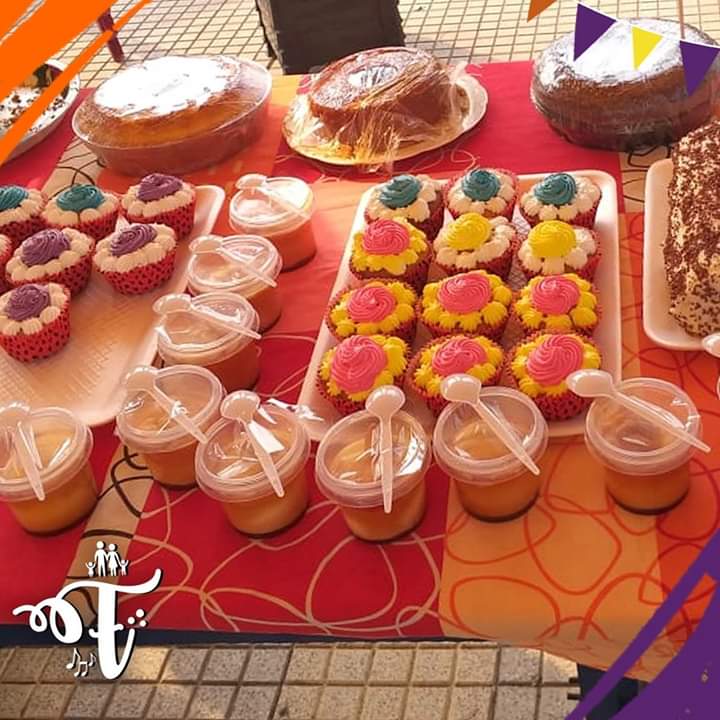 promo020ceic's tweet photo. Agradecemos a todas las personas que apoyaron nuestra #FeriadeDulces! 
Se vienen muchas más actividades. #Promo2020 https://t.co/HeU8HOQ9Kw