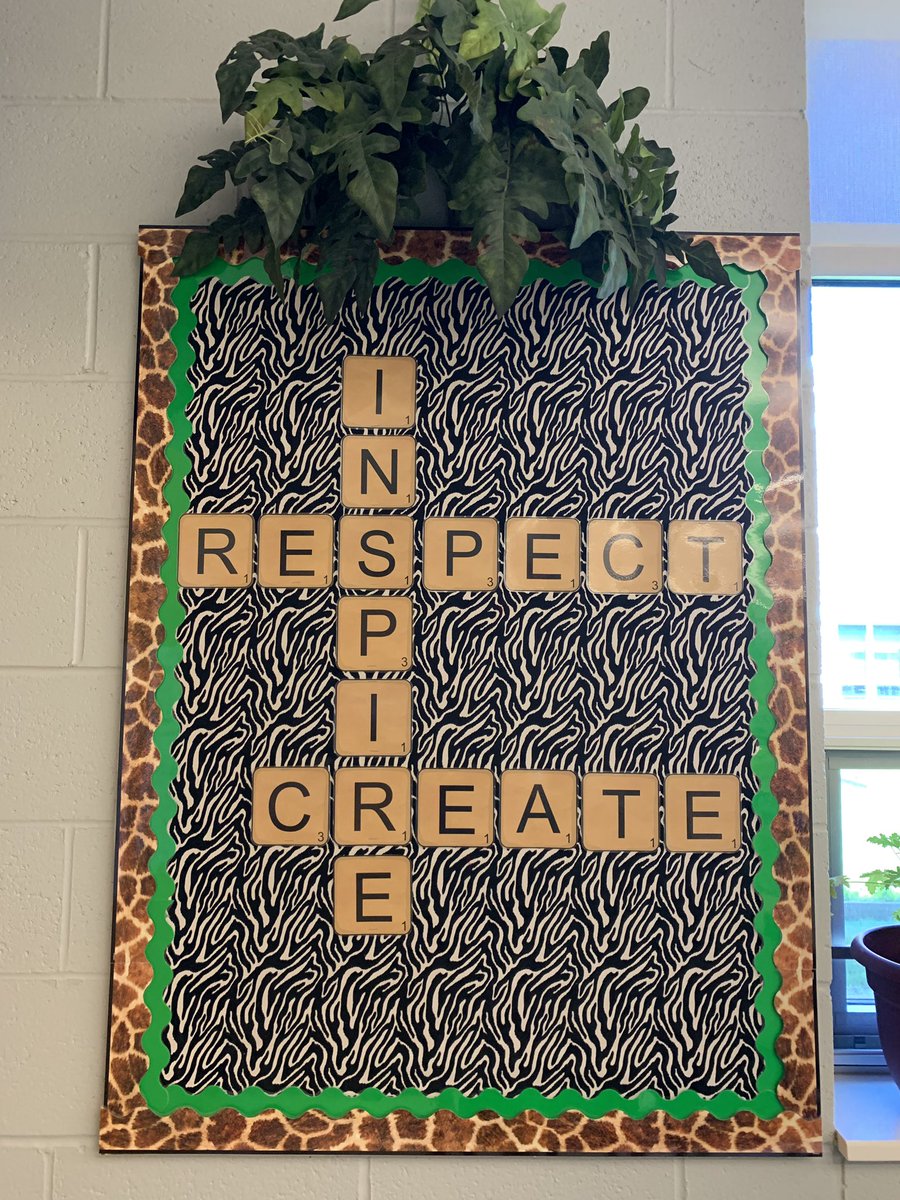 JessPilyih's tweet photo. Can’t wait to meet the new 5th Graders! Ready to make this the best year ever! #WorkHardDreamBig #plumproud @HPEPBSD https://t.co/kJDEBekyEb