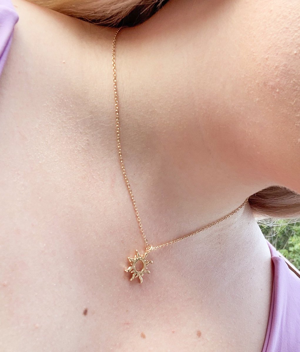 sunflowerglowww's tweet photo. we just added this beautiful necklace to our etsy 💛🌻☀️ https://t.co/silO4FW9Sf
