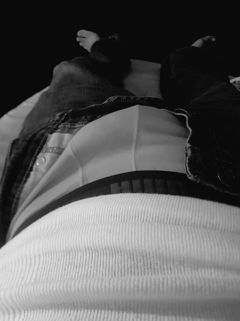 casado_sv's tweet photo. Que rico a seguir de morboso 🍆💦 https://t.co/uaDg8GUkiH