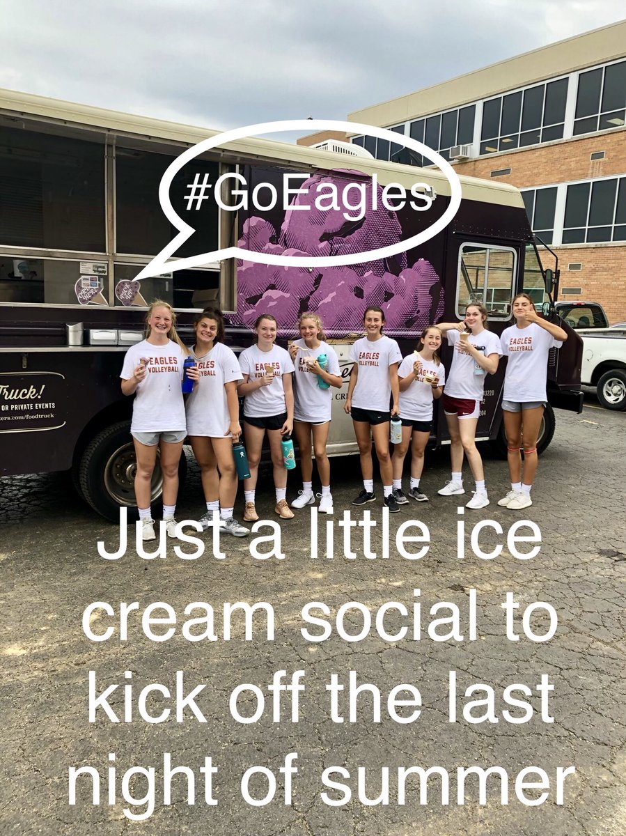 Watterson_VBALL's tweet photo. Thanks @Graeters614 for stopping by to help celebrate our last summer night! Good luck #BWEagles with your first day of school tomorrow. https://t.co/StlTlHC4aR