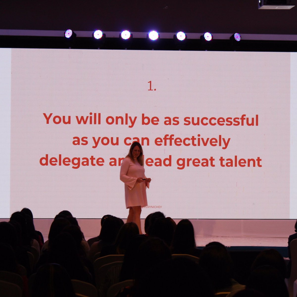 vocesvitalespty's tweet photo. 1. You will only be as successful as you can effectively delegate and lead great talent. - Mandy Gilbert #BOOTCAMPVV19 https://t.co/IYGlFFdMbS