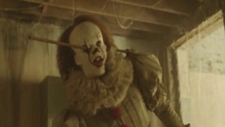 Its_Pennywise_'s tweet image. IT (2017) behind the scenes pennywise shots 👌🎈🎈 
#ITMovie #Horror #Pennywise