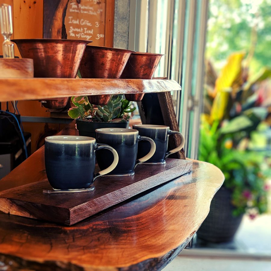 LongPointEcoAdv's tweet photo. Did you know we have a #JoysofSimcoe coffee nook in our #MarshviewPatio, that features decadent treats, iced coffee, and drip coffee everyday from 8am-4pm☕?? It's a prime opportunity for all you cottagers, #beachbums, and 'coffee-holic's' to indulge in a rich, #localbean😍#lpfun https://t.co/Tk9PFl1I2C