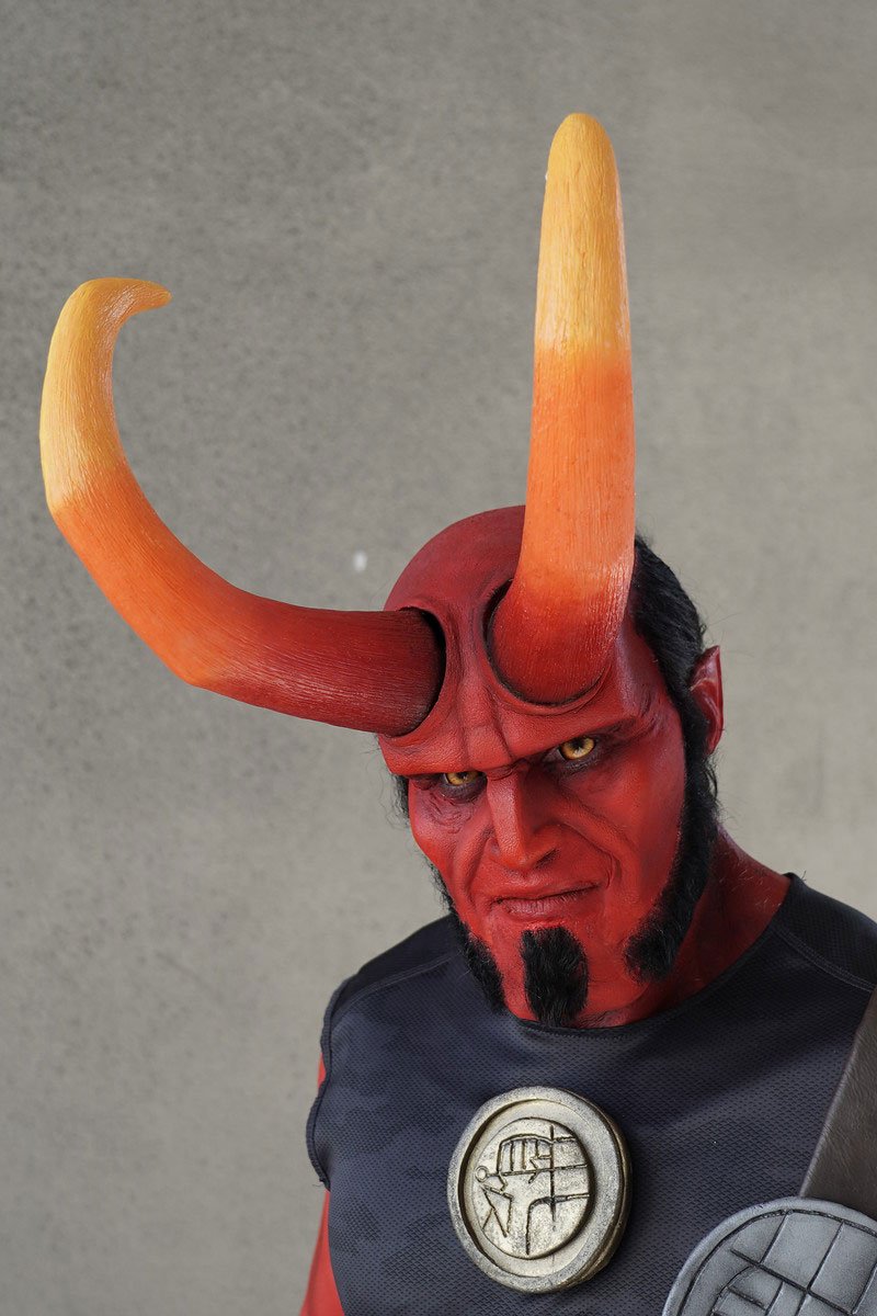 1493Aimee's tweet photo. COSPLAY COMIC CON 2019
Hellboy #hellboy #injustice2 #GuillermoDelToro #mikemignola #mikeelizalde #cosplay #cosplayers #comiccon2019 #comicon #comics #makeupcharacter #makeupartist #character @RealGDT @artofmmignola https://t.co/evsnaBibGd