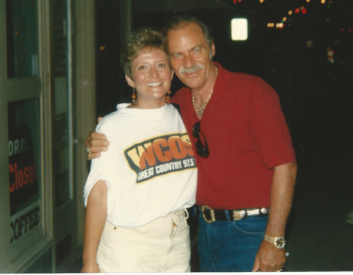 CassieJFox's tweet photo. #Happy #NatioanlRadioDay  #TBT July 1996-Cassie J. Fox-WCOS-FM &amp; The Late Vern Gosdin on Lower Broadway-The Honky Tonk District in Nashville. Literally Ran Into Vern on The street! #CassieJFox #Host #VernGosdin #Nashville #Tourism #CountryMusic #MusicCity #RecordingArtist #WCOSFM https://t.co/yacsJxQEkc