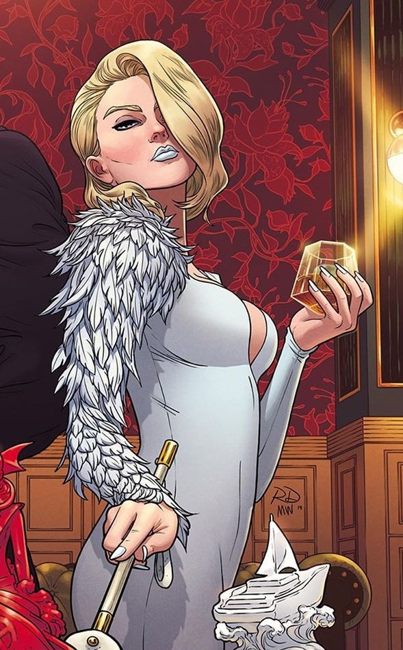 Featured image of post January Jones Emma Frost Diamond Form / Emma being able to turn her clothes into diamond wouldn&#039;t make any sense at all, and then you could say she could then turn anything she wanted into diamond.