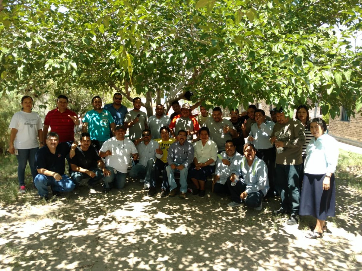 UnitedWayFUCH's tweet photo. Felicitamos a #Ethicon por visitar Casa Eudes este fin de semana y demostrar el espíritu de un #Voluntario.

El equipo de Ethicon puso manos a la obra limpiando las instalaciones, pintando áreas con desgaste, dando mantenimiento e impermeabilizando algunos techos.

#ViveUnido https://t.co/JogRC9l7Ev