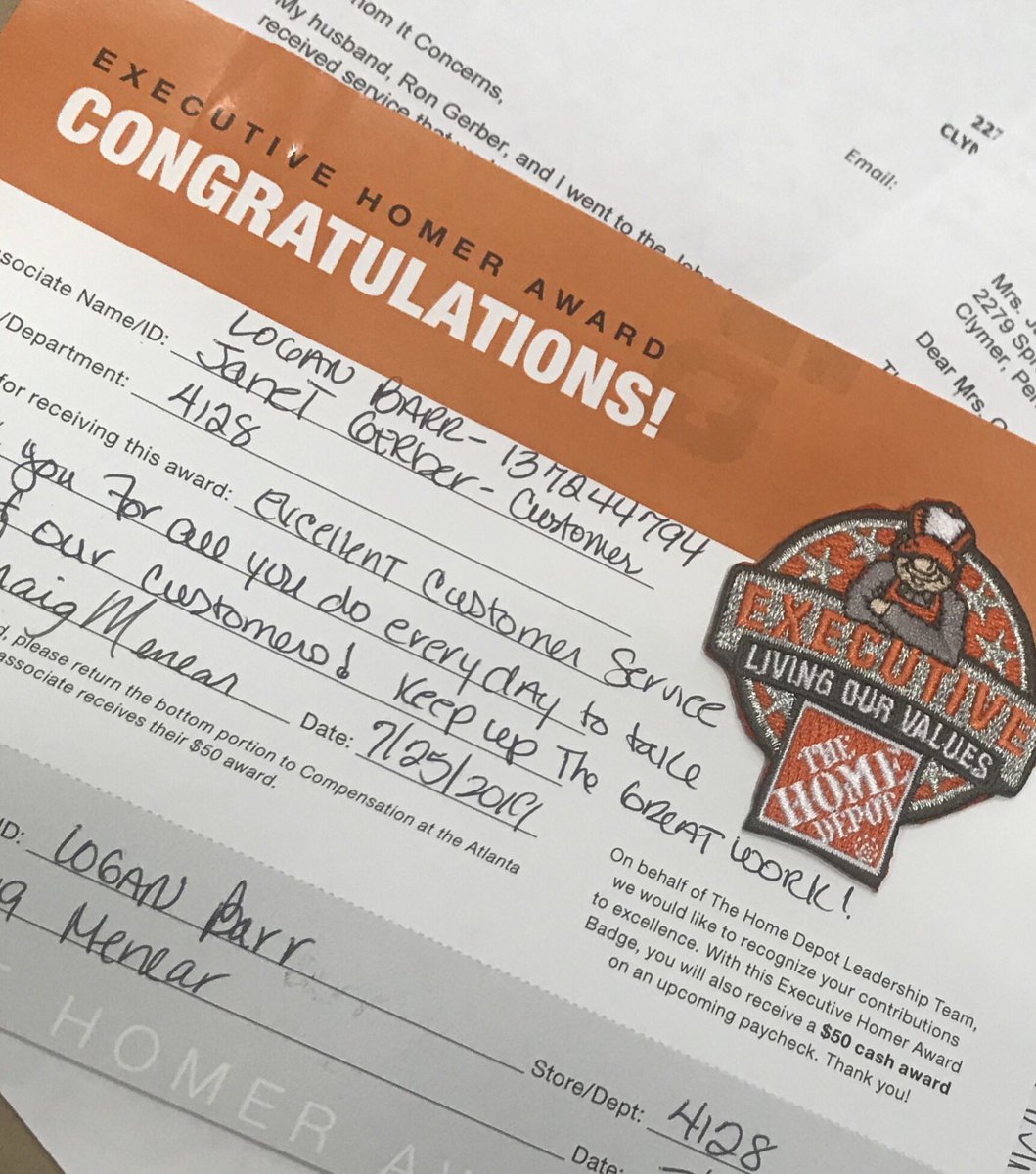 SchorschTHD's tweet photo. Great job to Logan!!! First executive homer award. Thank you Craig Menear!!! #steelcitysquad @Millaya @SchorschTHD @THDJustinS @dumassierra @VanessaTHD170 https://t.co/fD7LLD54xT