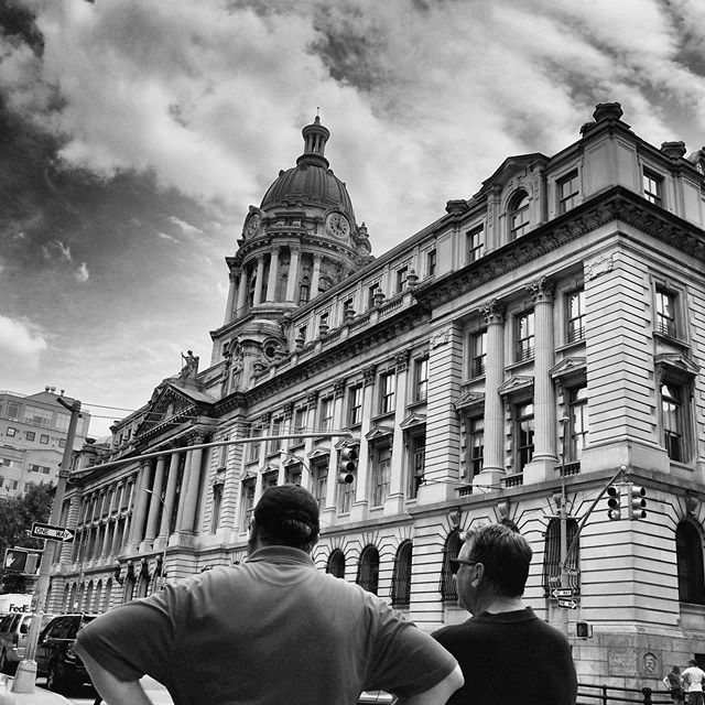 JGuilf's tweet photo. Random #streetphotography #bnw #bnwphotography https://t.co/MTVZ8VbdRb https://t.co/FTbuOUgo8N