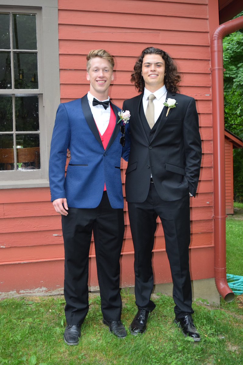 MitchTashman's tweet photo. Happy to my brotha from day 1!! 🎉 @zac_markham https://t.co/3SSiPmiEZu