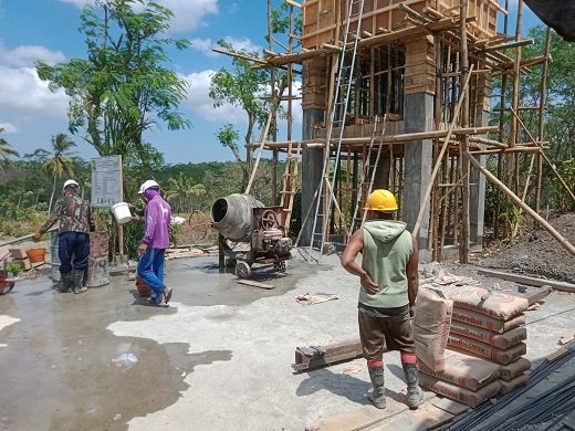 Pamsimas's tweet photo. Universal Access merupakan cita-cita Pemerintah Indonesia yang ditargetkan tercapai pada akhir tahun 2019, yaitu mewujudkan pelayanan air minum dan sanitasi bagi seluruh rakyat Indonesia. 
Baca selanjutnya : https://t.co/5UhpUpLurg https://t.co/hjEmhIfCTh