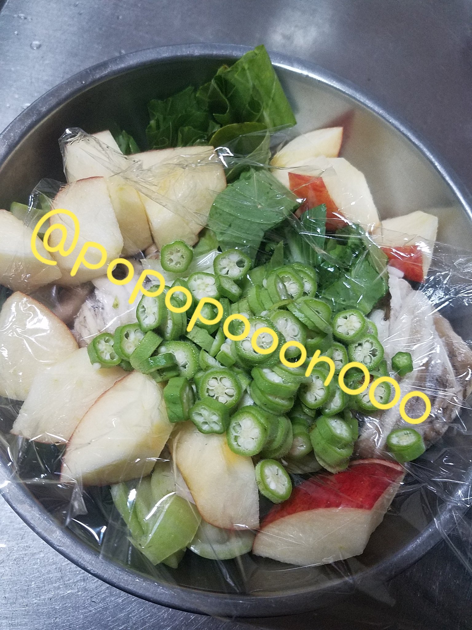 ぽぽん 野菜ペースト さつまいも 人参 ちんげんさい セロリ おくら りんご 冷凍きのこ 舞茸 しめじ 愛犬 犬ごはん 手作り犬ごはん 食物アレルギー アレルギー犬 アトピー犬 T Co Nmq7lnwrl5 Twitter