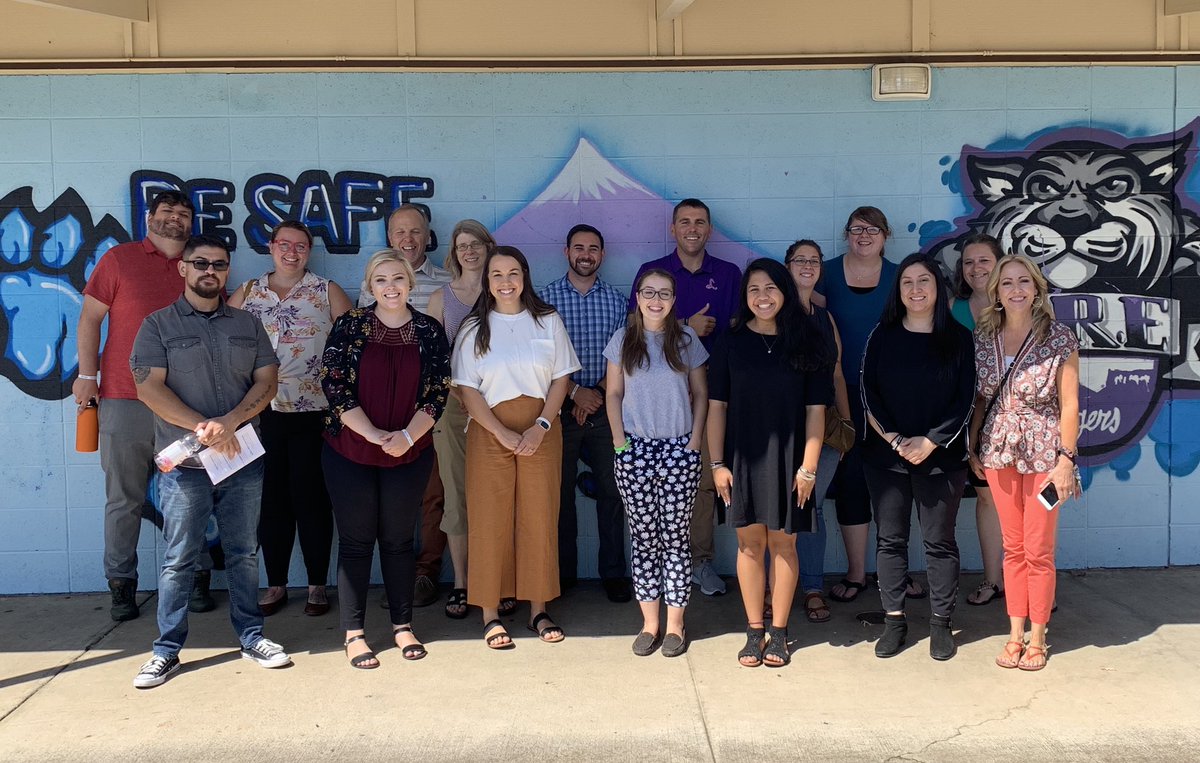 Bildenje's tweet photo. Look who toured TRE today!!! The newest group of teachers to EPSD9... Welcome to the team!!! #Go3agles #EPSD9  #TableRockinEPSD9 https://t.co/oJtWKSBzU9