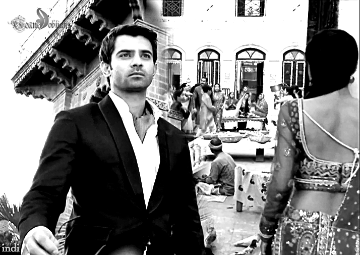 TeamSobtians's tweet photo. Remember him? Hope he's coming to your party, Barun. @BarunSobtiSays 

#HappyBirthdayBarunSobti https://t.co/YmpYGADyHz