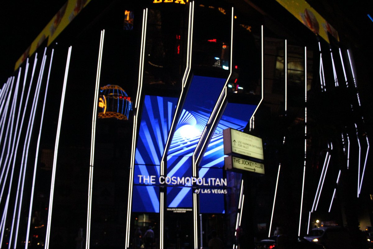 iamotto31's tweet photo. Yup spent some time here this weekend including a #GroupPull with @BCSlots at @Cosmopolitan_LV https://t.co/Hd1NUoMLdq