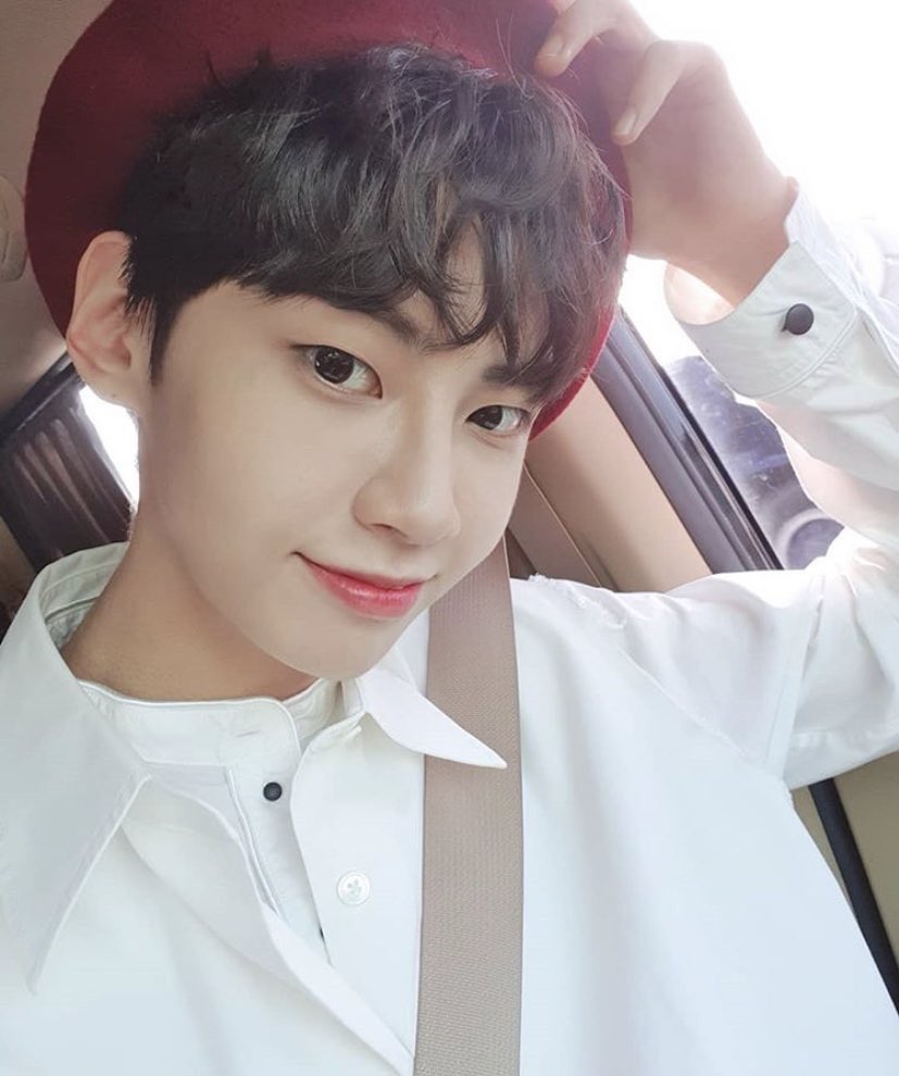 68waist's tweet photo. 내가 생각한                        실제
언니네쌀롱                         언니네쌀롱
이진혁                                이진혁 https://t.co/NcQHZJE0Dq